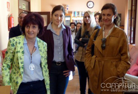ALUCOD recibe la visita de la directora General de Salud Pública regional 
